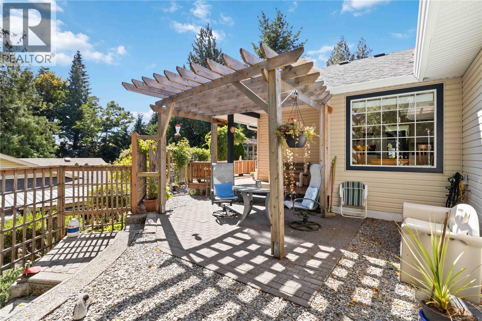  2161 Henlyn Drive, Sooke