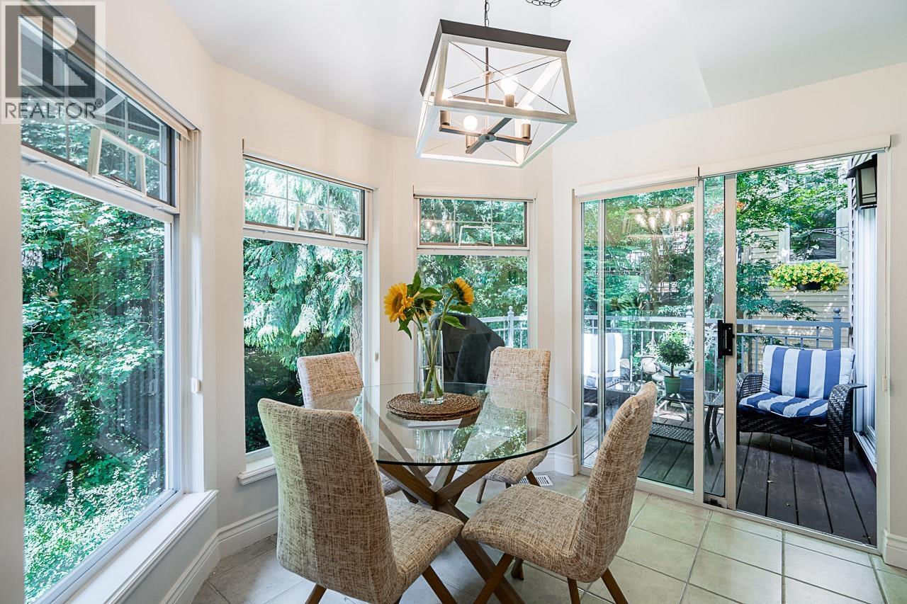 1158 STRATHAVEN DRIVE, North Vancouver