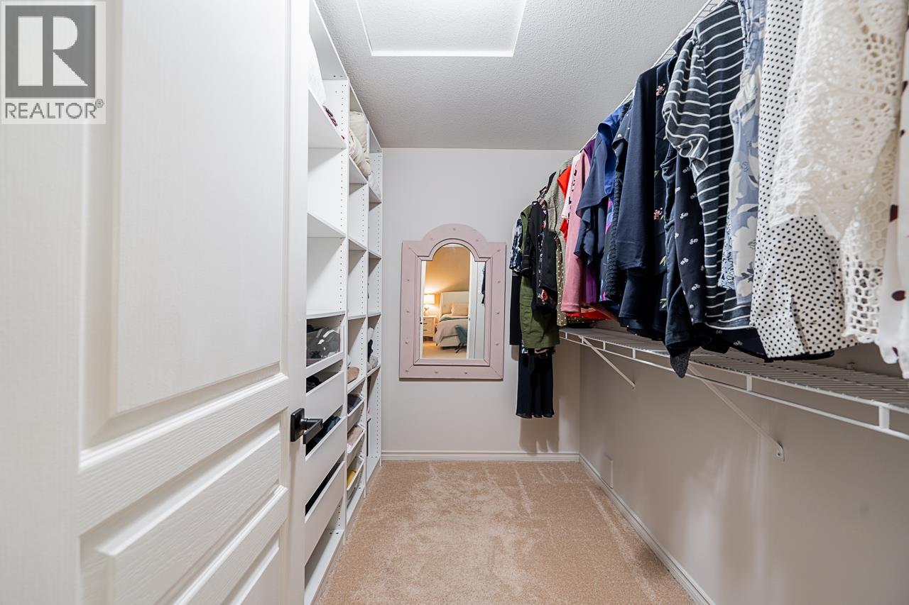 1158 STRATHAVEN DRIVE, North Vancouver
