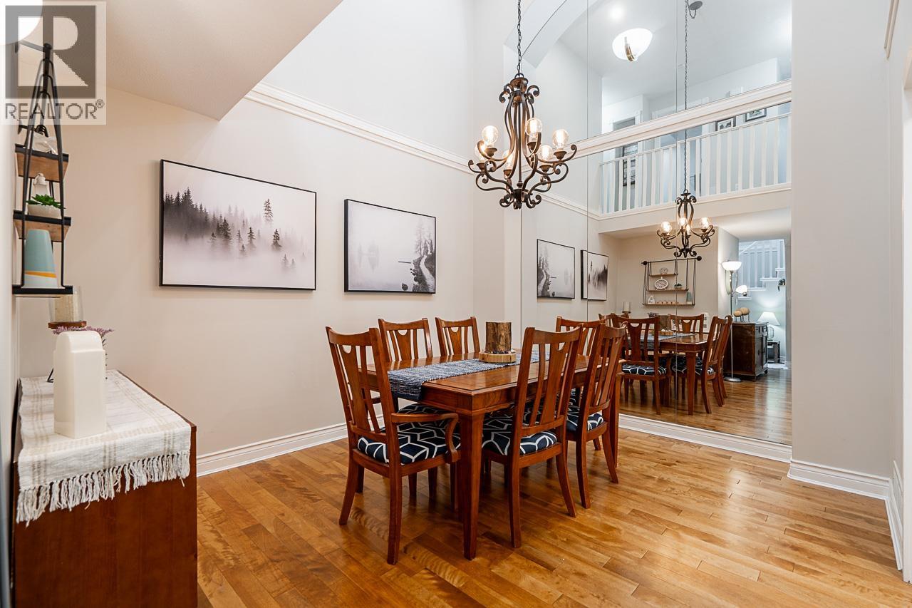 1158 STRATHAVEN DRIVE, North Vancouver