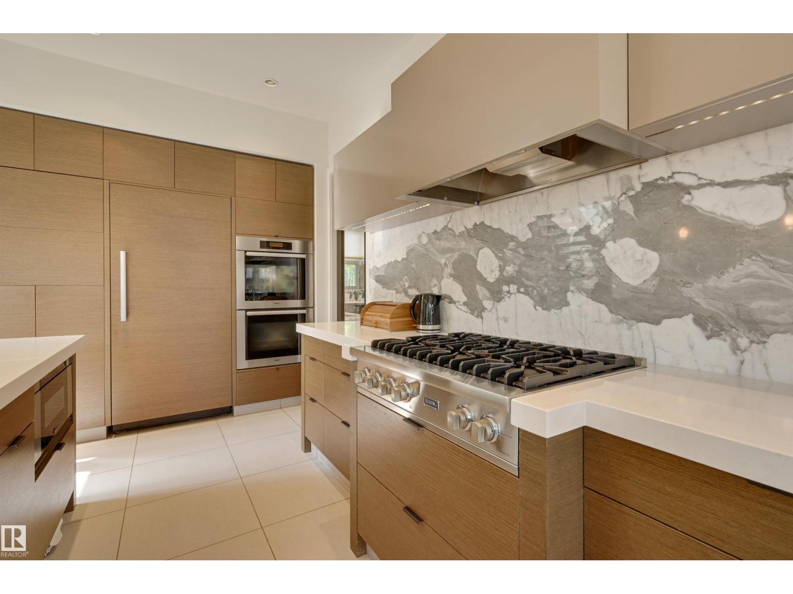 9415 144 ST NW, Edmonton