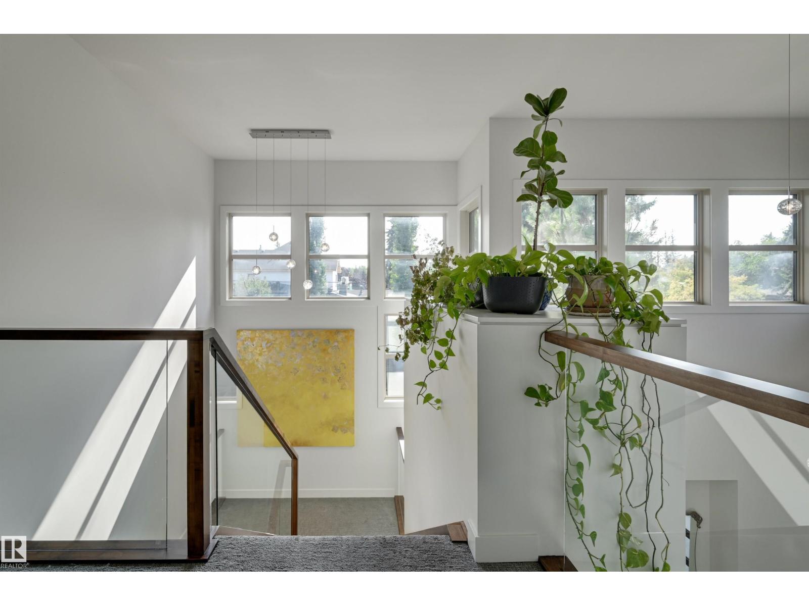 9415 144 ST NW, Edmonton