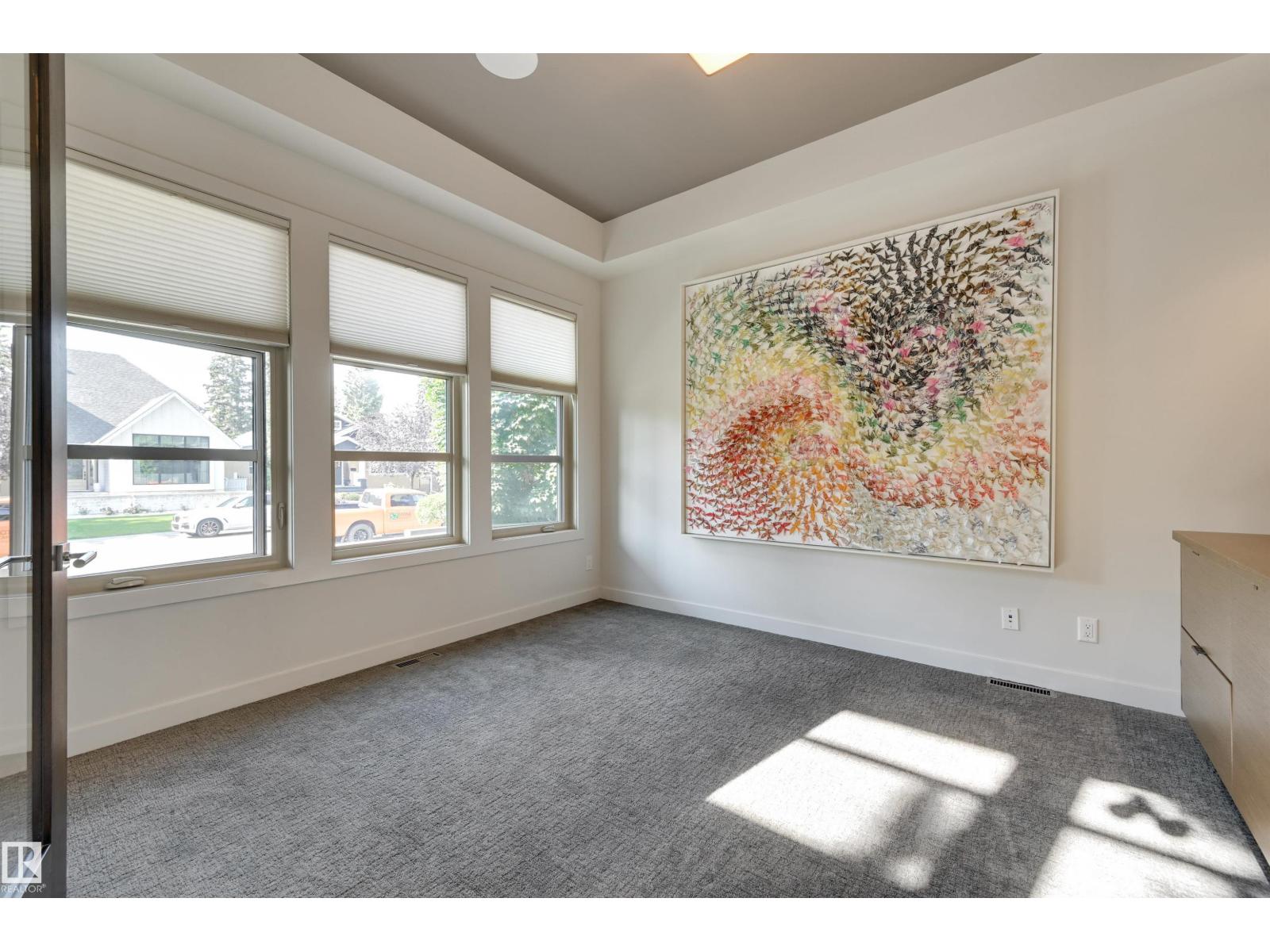 9415 144 ST NW, Edmonton