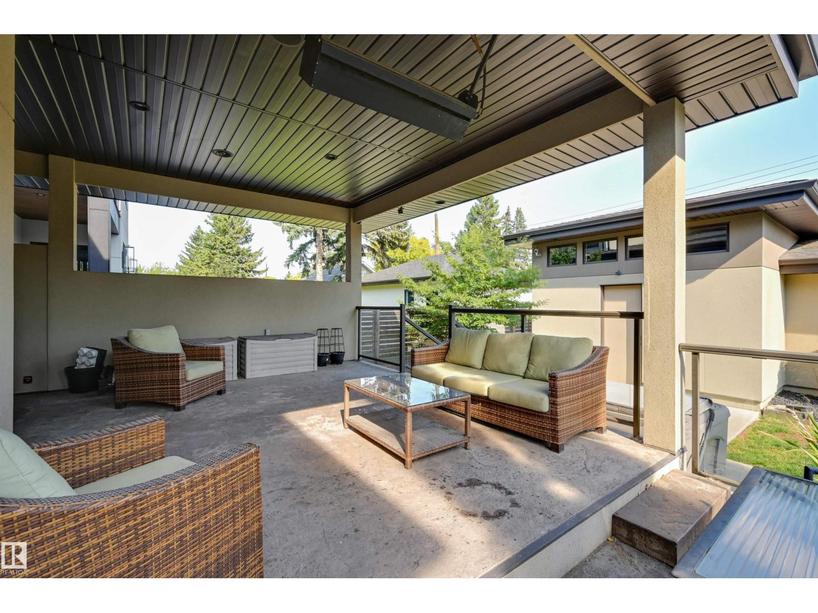 9415 144 ST NW, Edmonton