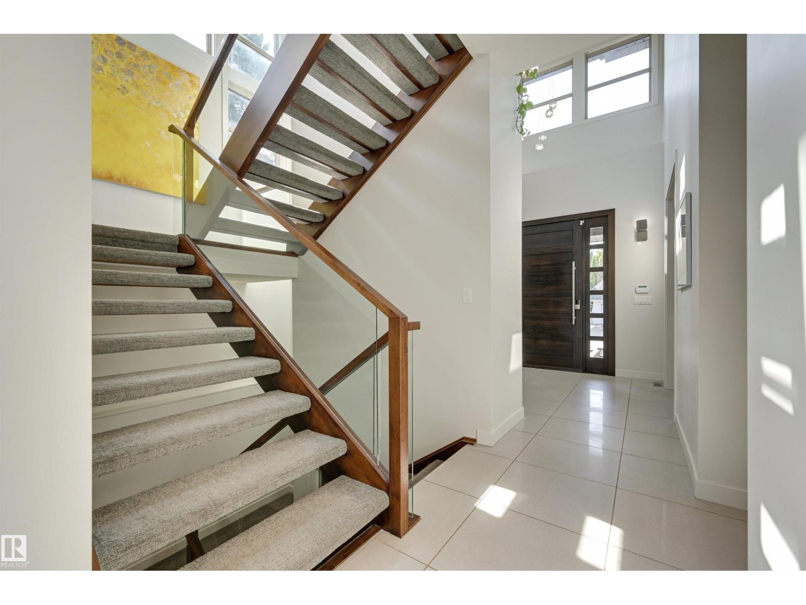 9415 144 ST NW, Edmonton