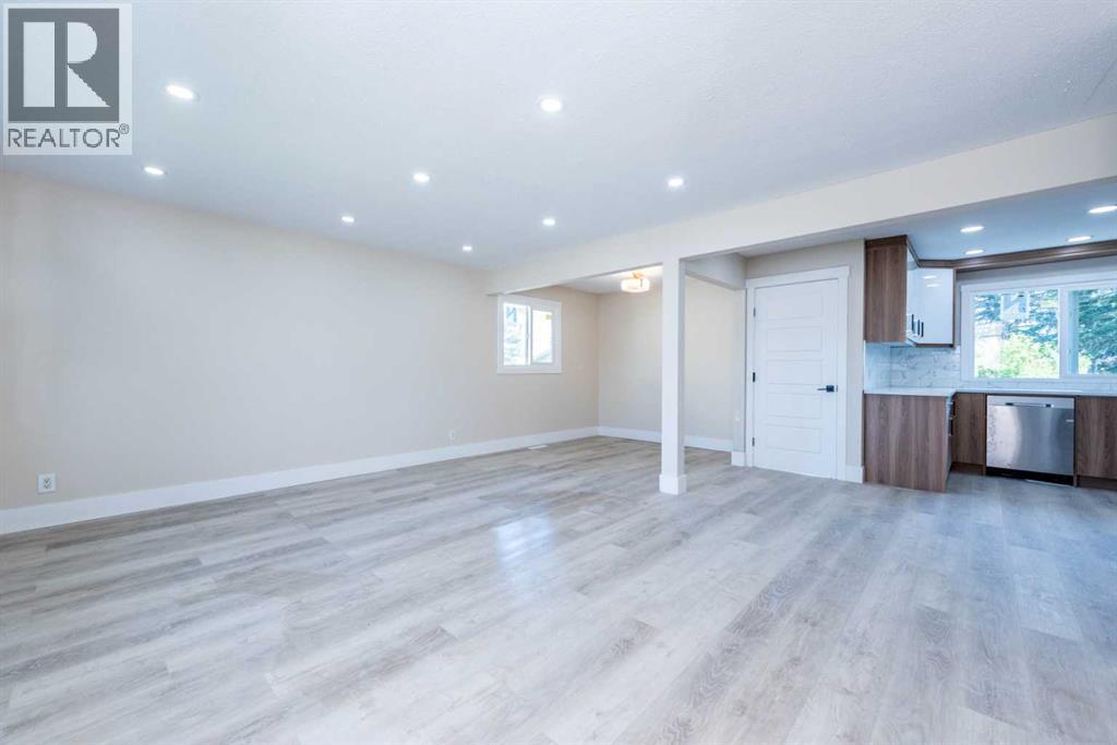 Single Family House Bungalow for Sale in   Avenue SE Penbrooke Meadows Calgary 