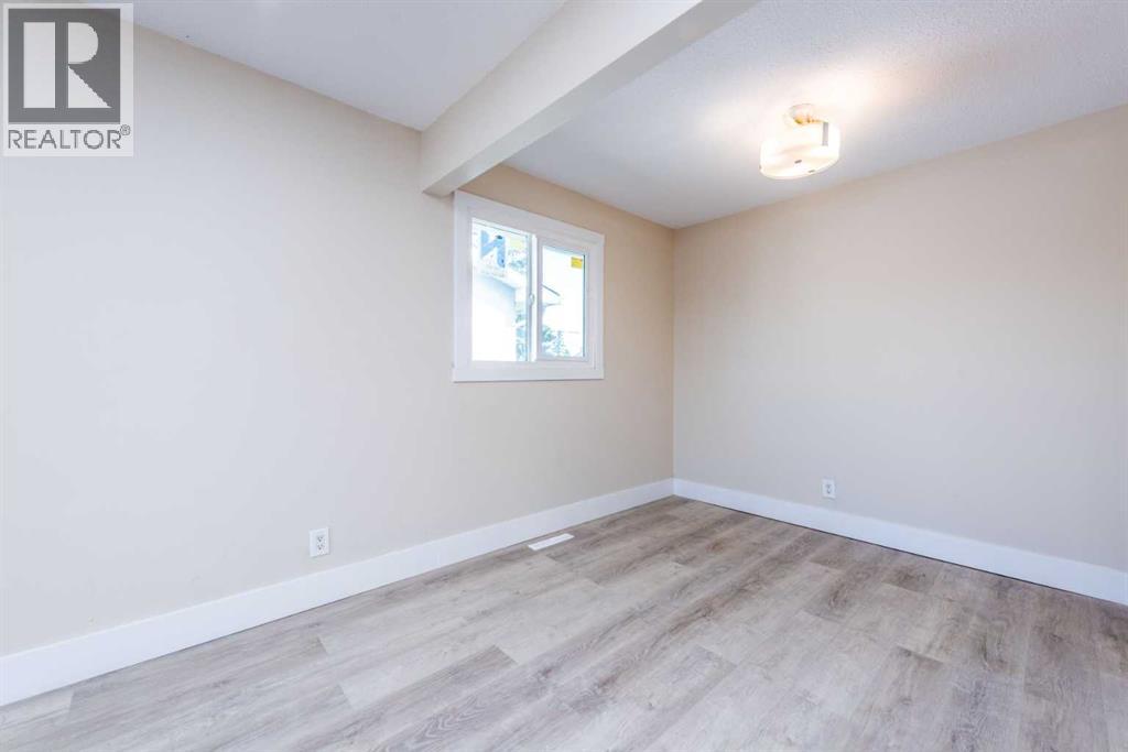 Single Family House Bungalow for Sale in   Avenue SE Penbrooke Meadows Calgary 