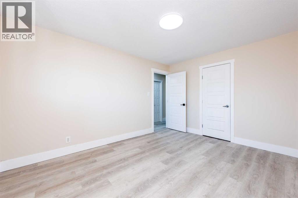 Single Family House Bungalow for Sale in   Avenue SE Penbrooke Meadows Calgary 