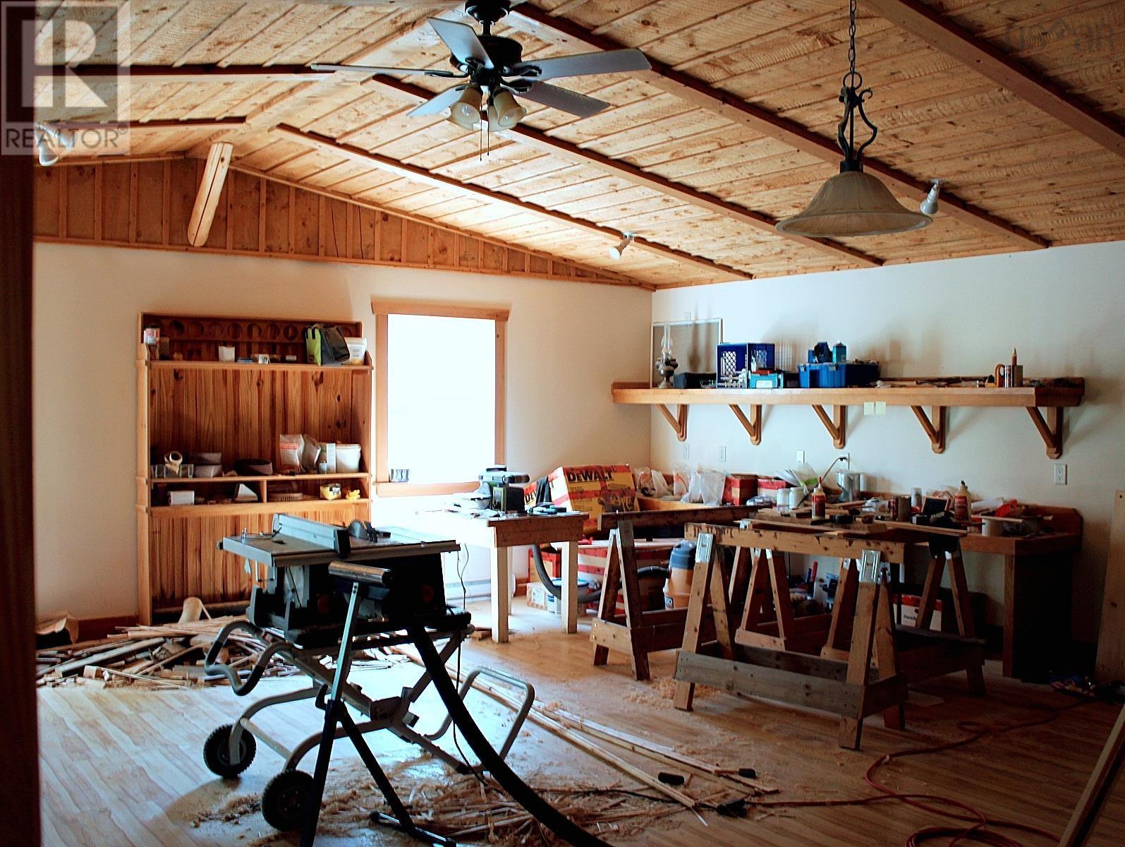 Property 23 of 37 of 74 Jack Daniels Lane