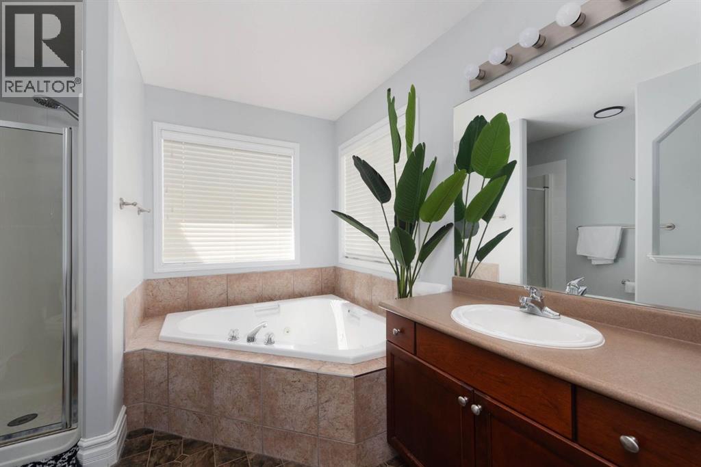 107 Williams Road, Fort McMurray