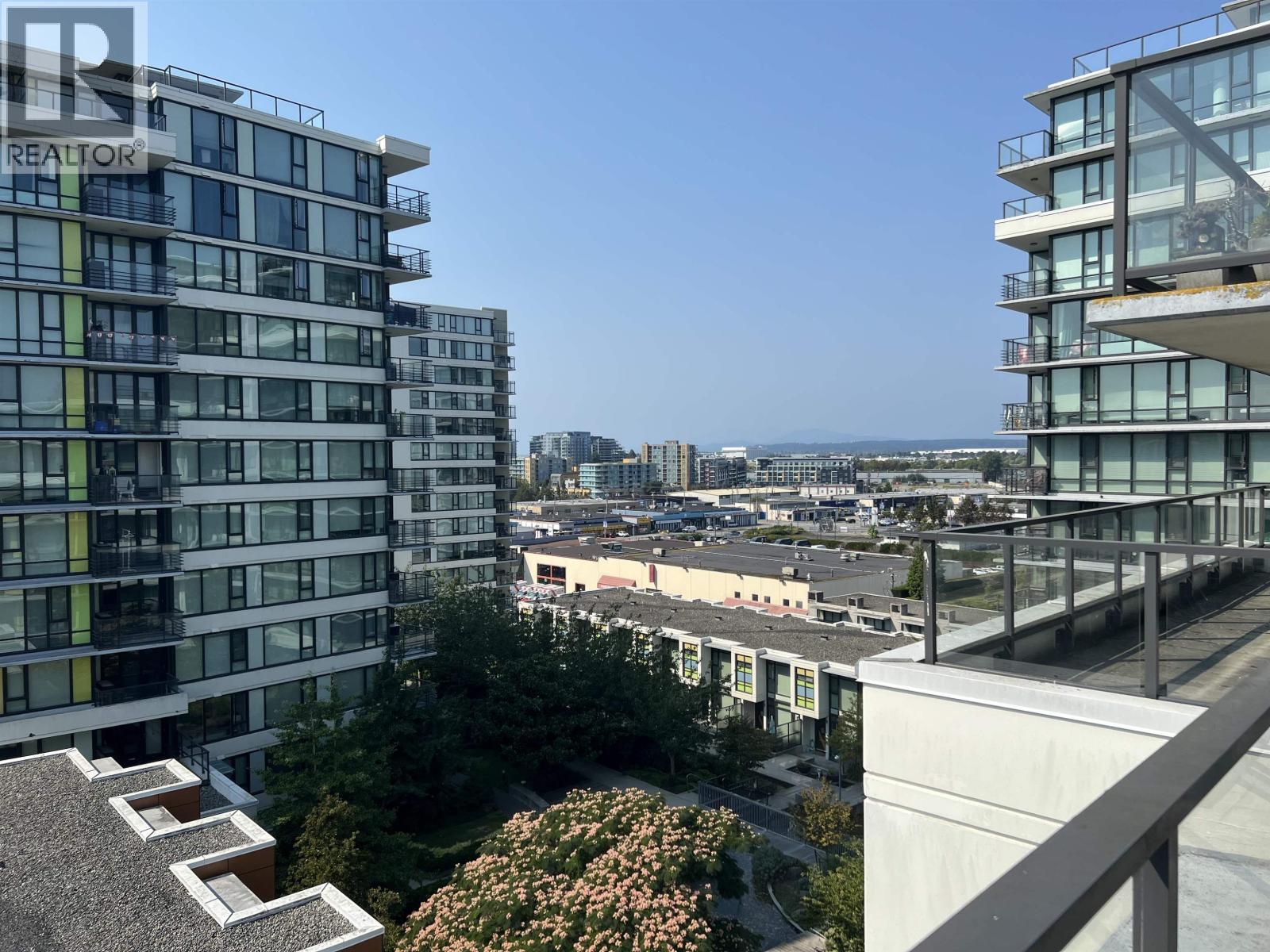 1213 7988 ACKROYD Road - photo 2