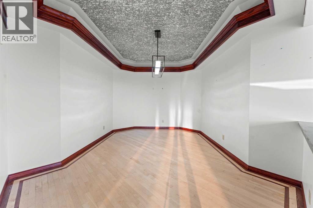 Single Family House Bungalow for Sale in  Slopes Grove SW Springbank Hill Calgary 