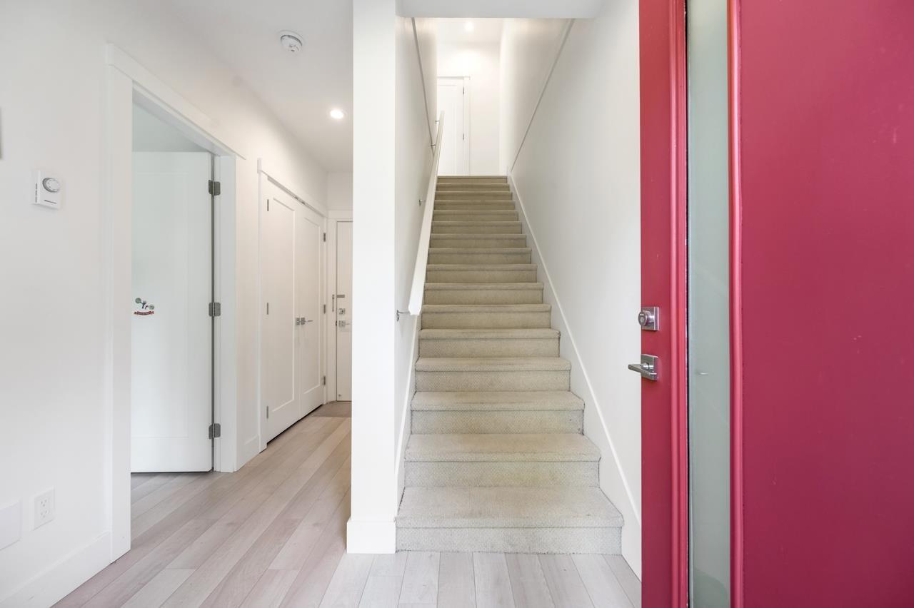 39 16760 25 AVENUE, Surrey