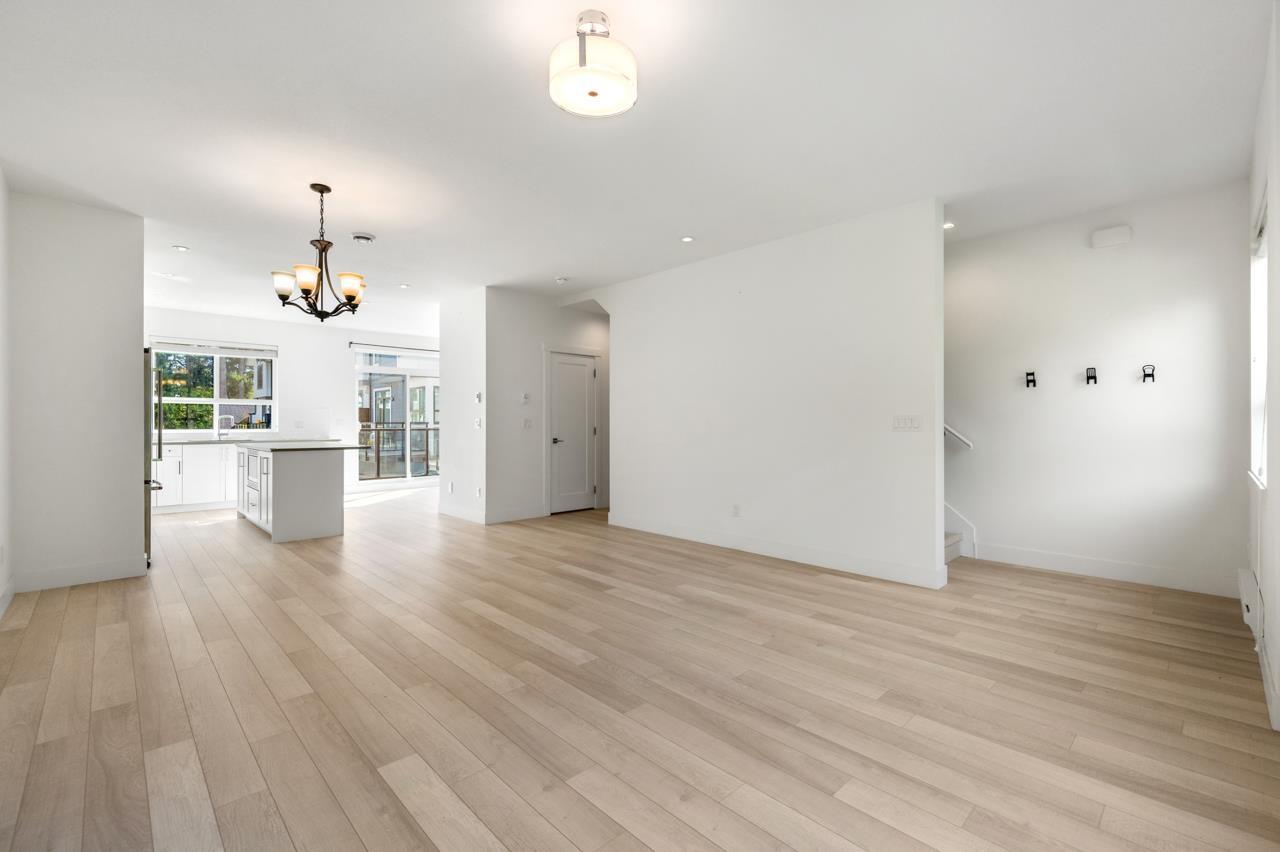 39 16760 25 AVENUE, Surrey