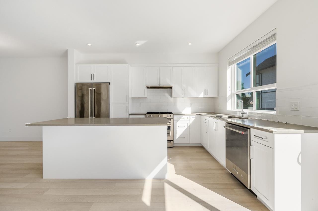 39 16760 25 AVENUE, Surrey