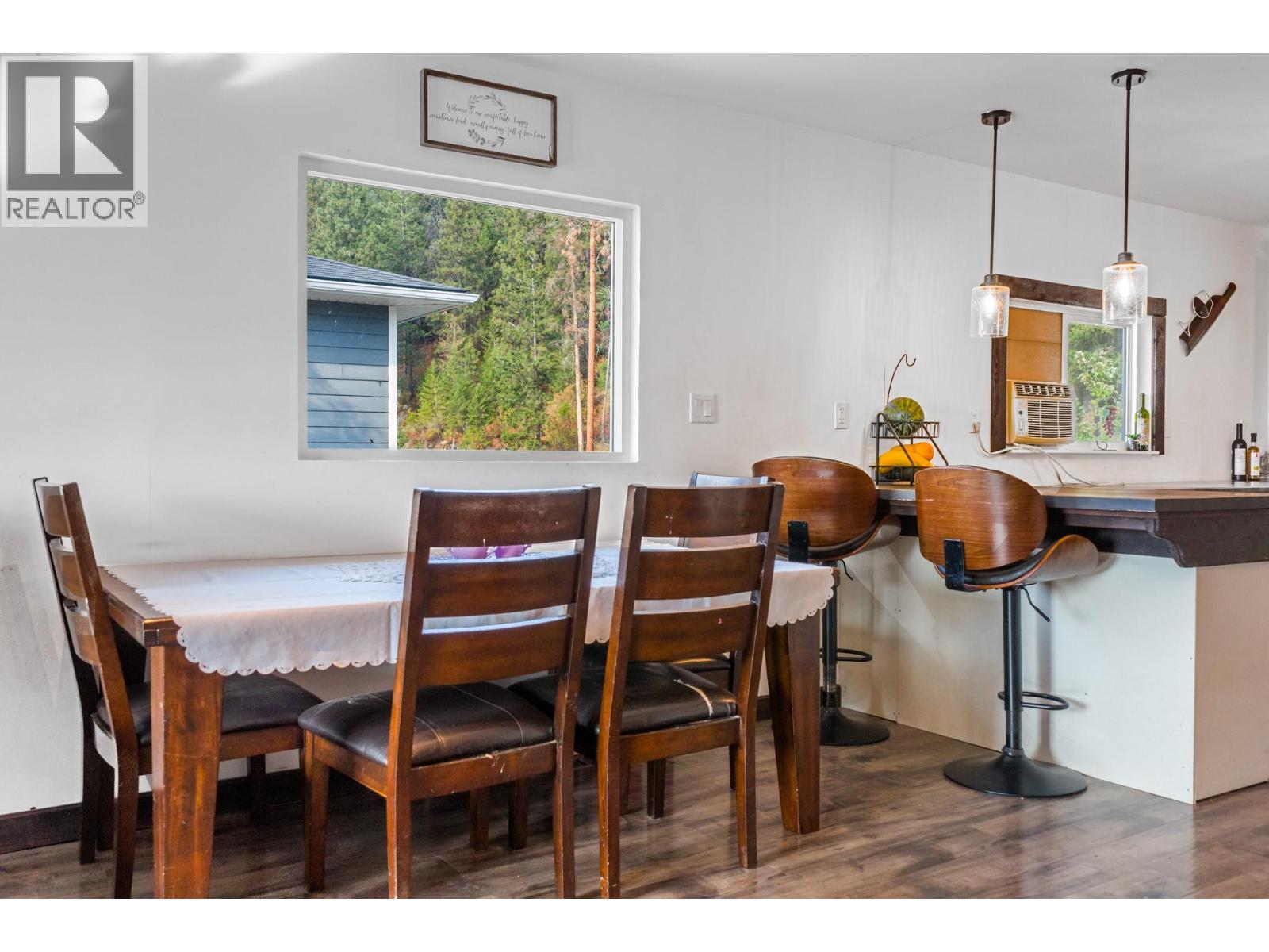 334 22ND Avenue, Creston