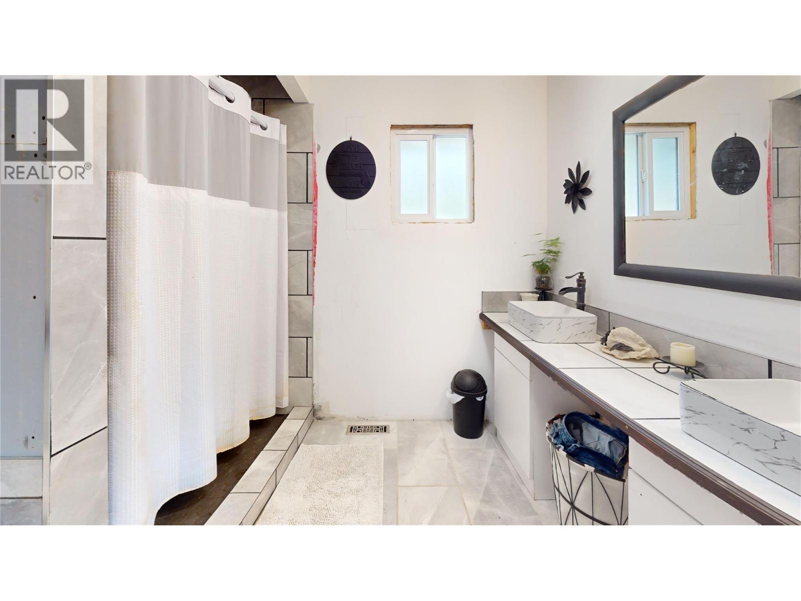 334 22ND Avenue, Creston
