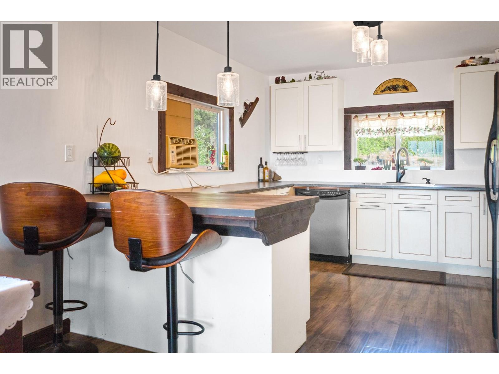 334 22ND Avenue, Creston