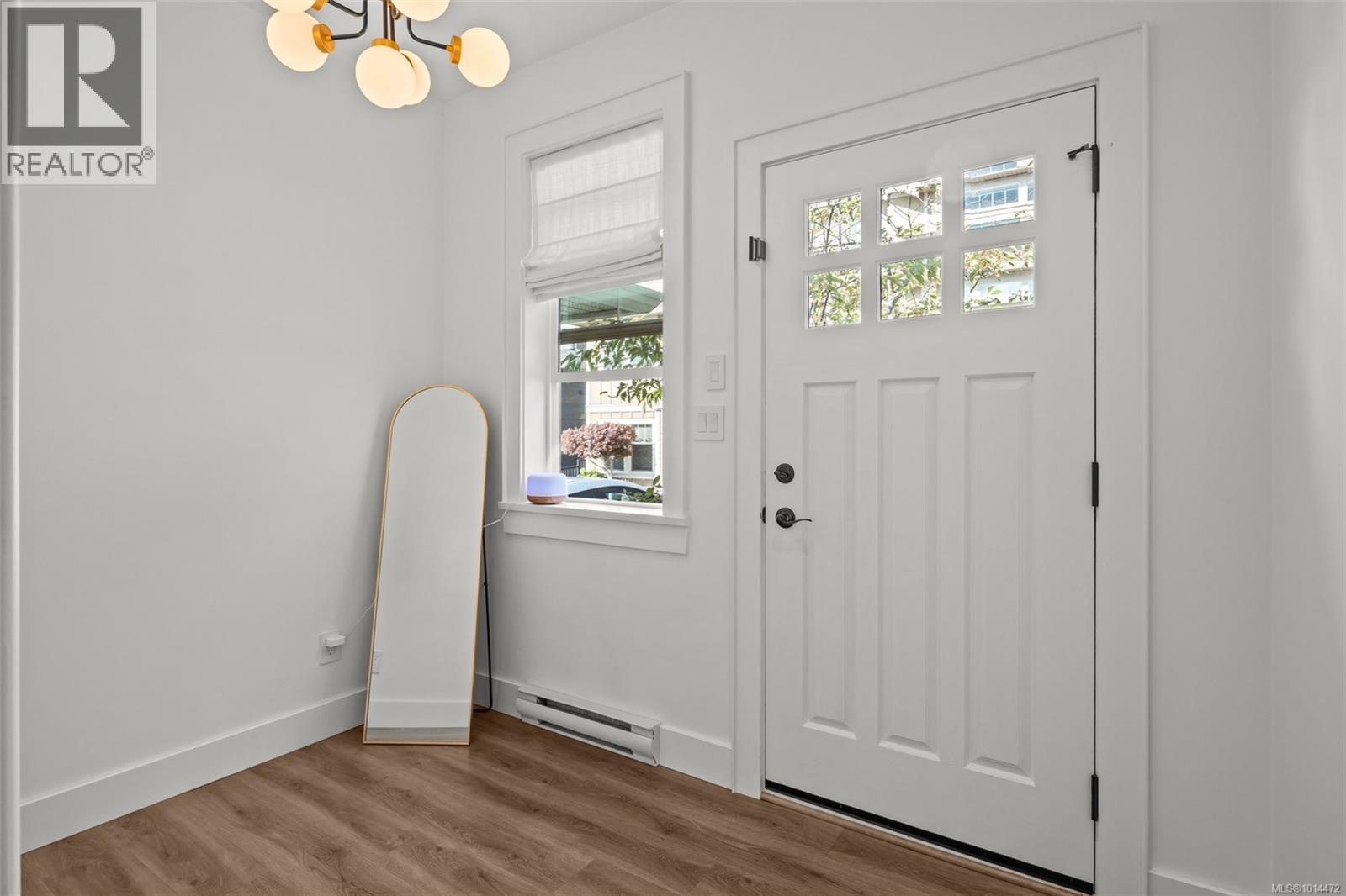 4 4583 Wilkinson Rd, Saanich