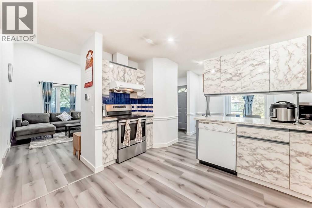 Single Family House 4 Level for Sale in  Sandpiper Road NW Sandstone Valley Calgary 