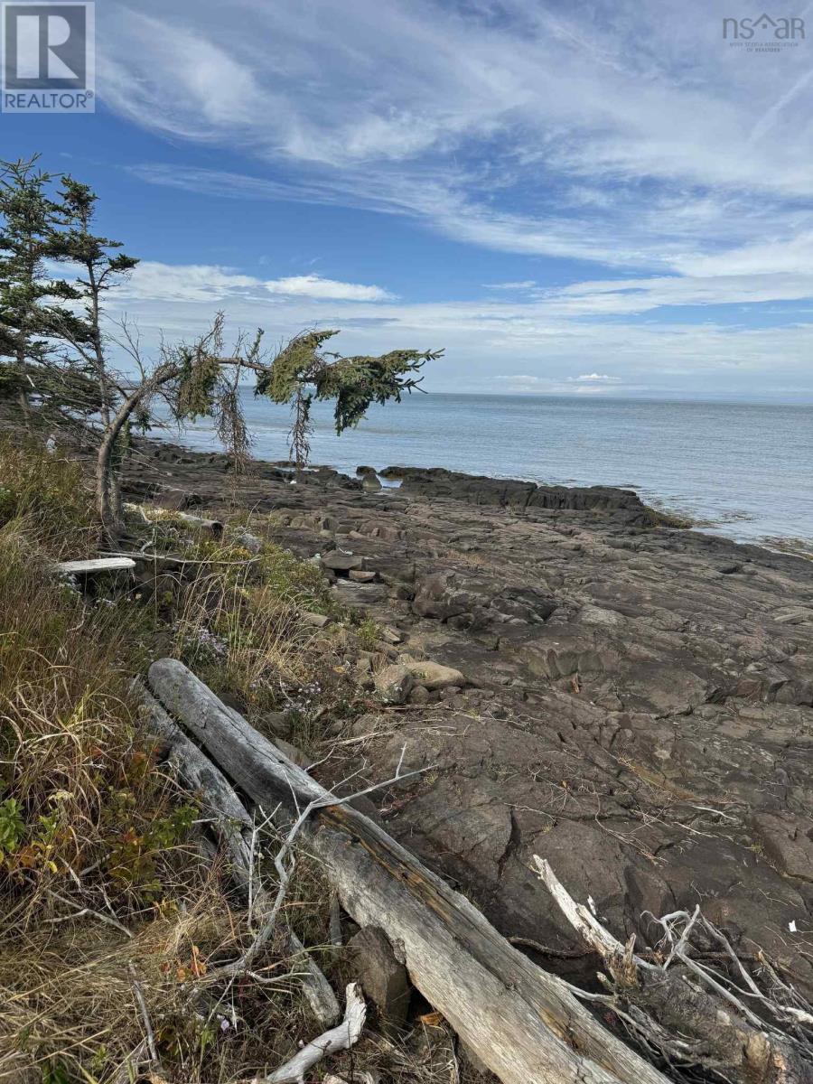 Property 21 of 23 of 7115 Shore Road W