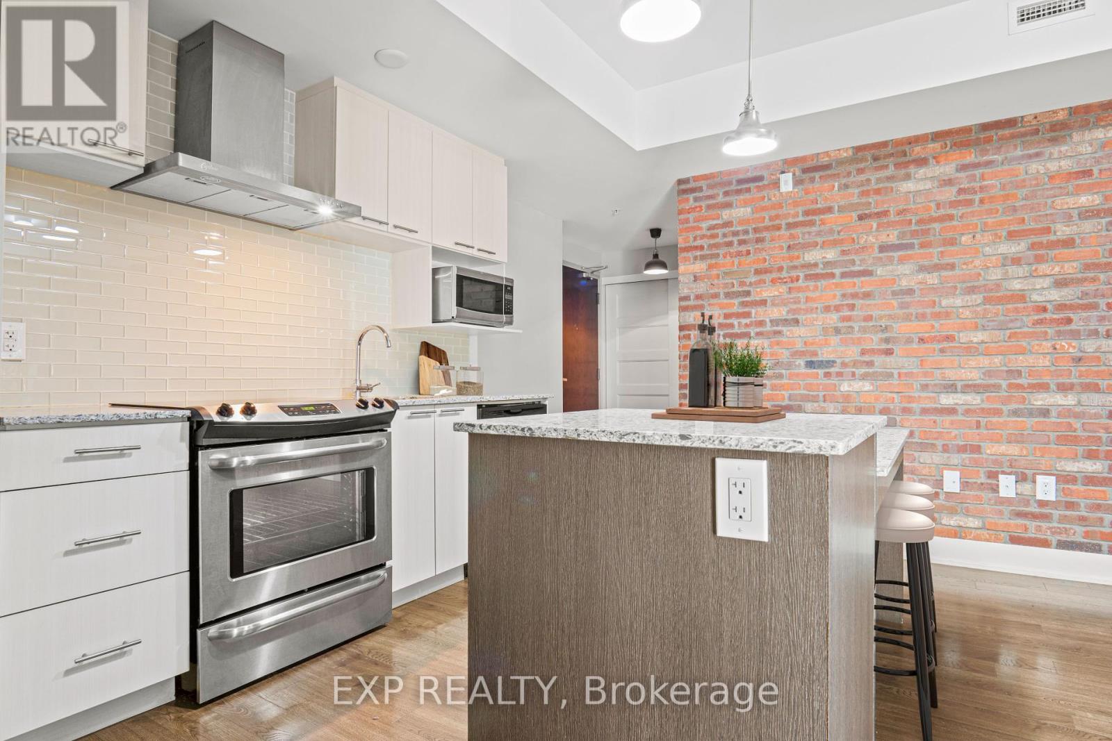 Kitchen - virtually staged