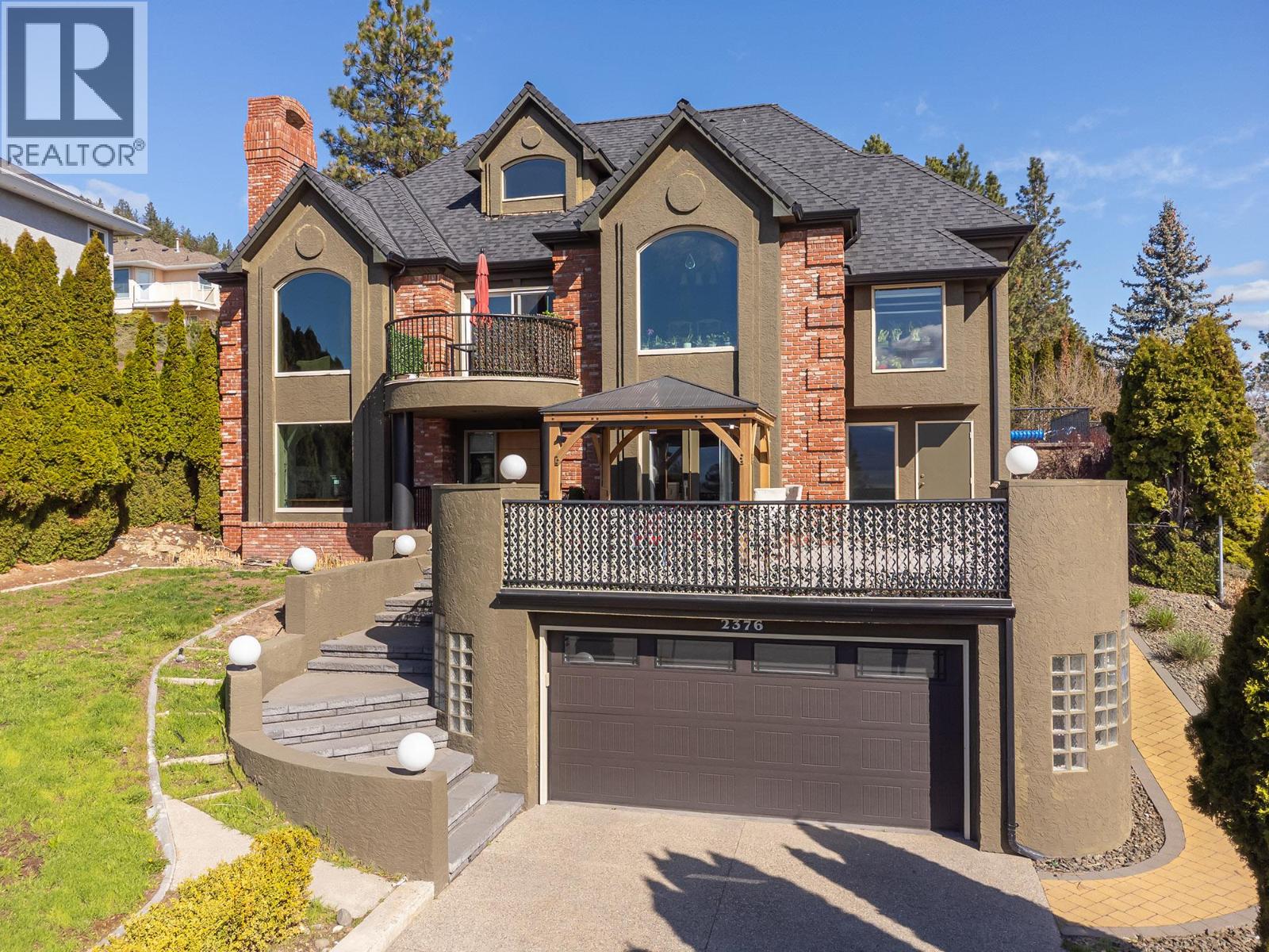  2376 Nahanni Court, Kelowna