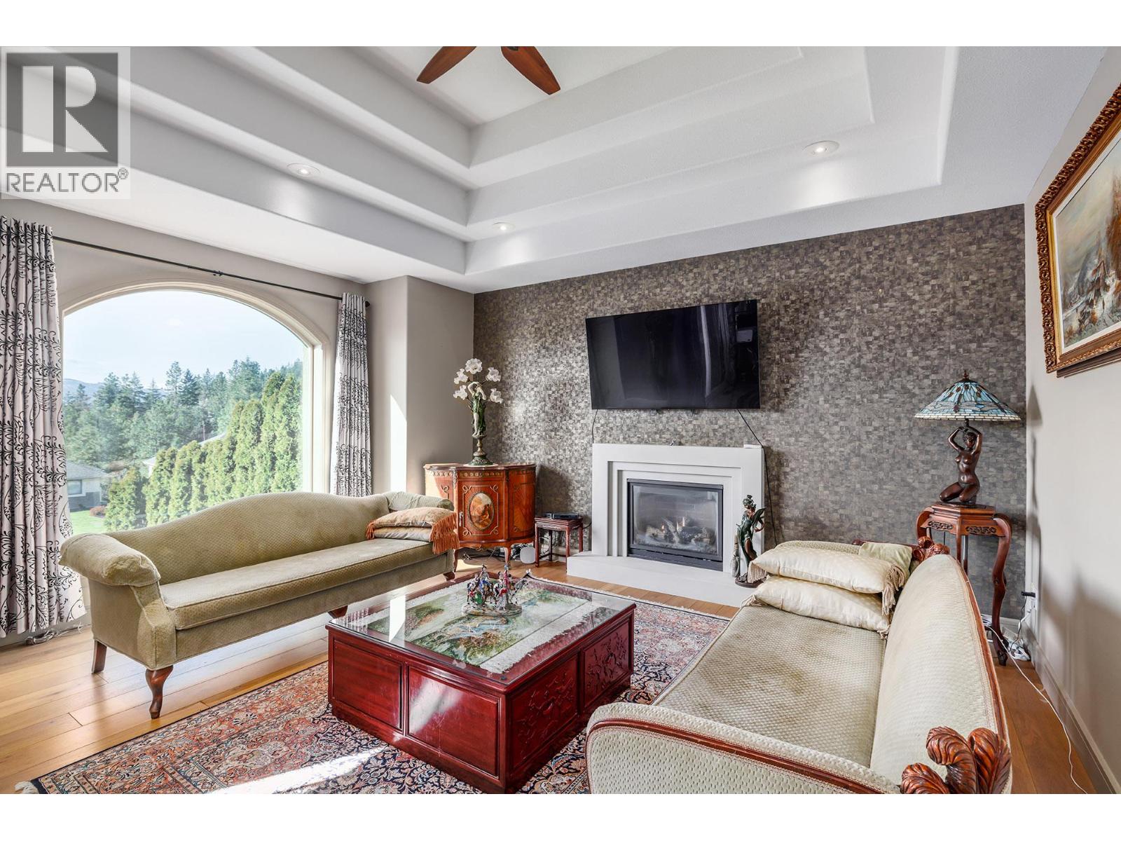  2376 Nahanni Court, Kelowna