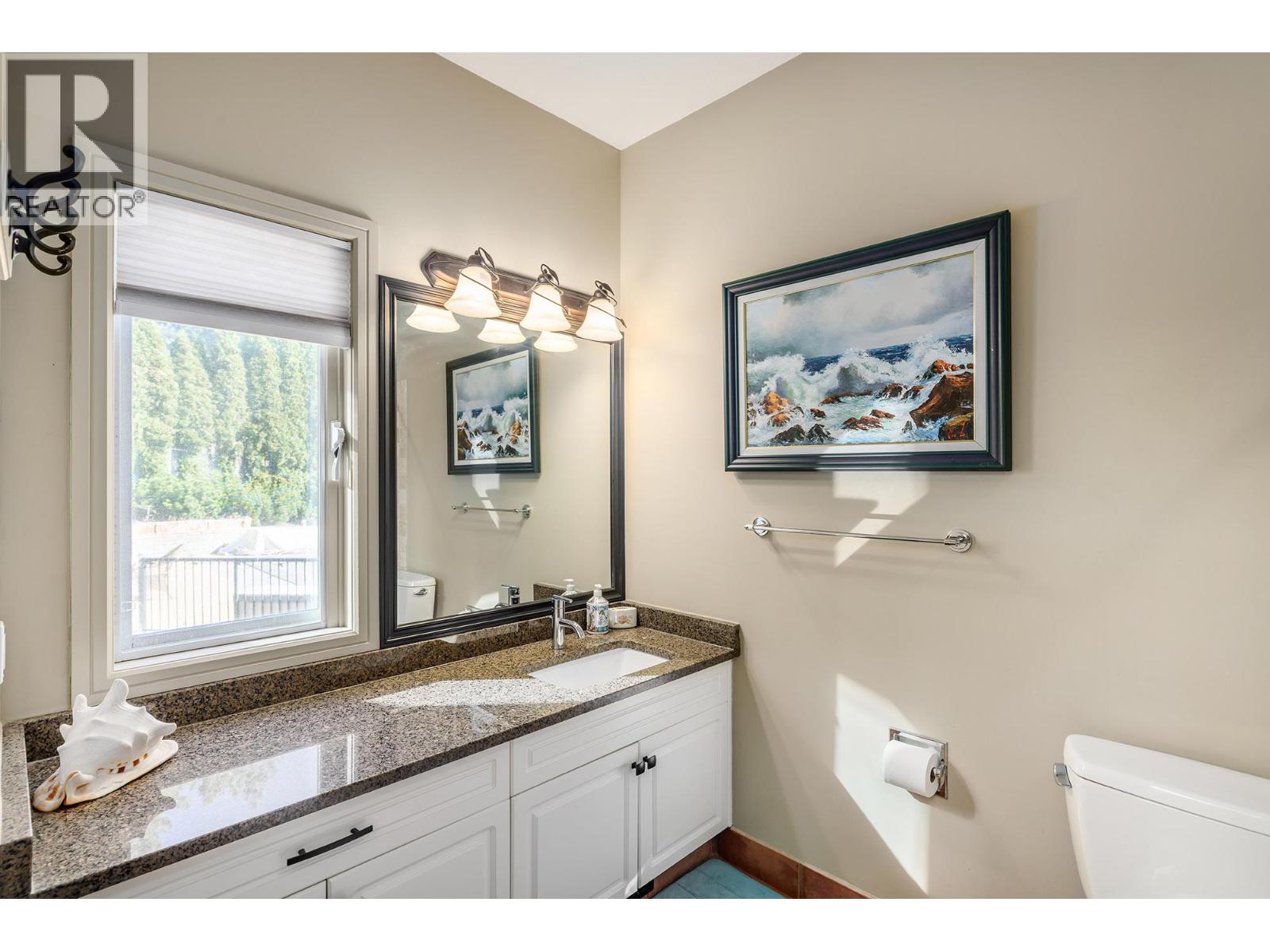  2376 Nahanni Court, Kelowna