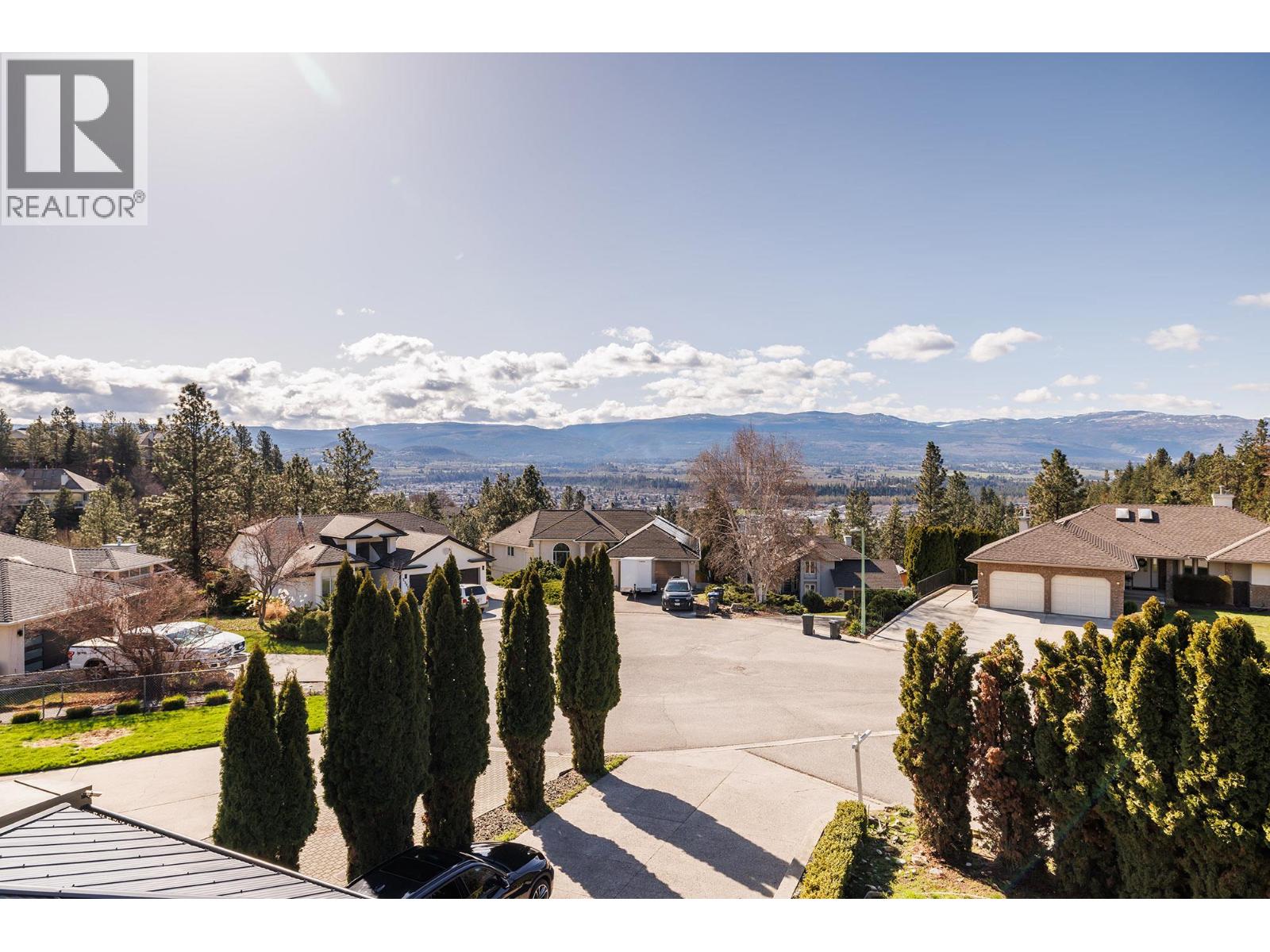  2376 Nahanni Court, Kelowna