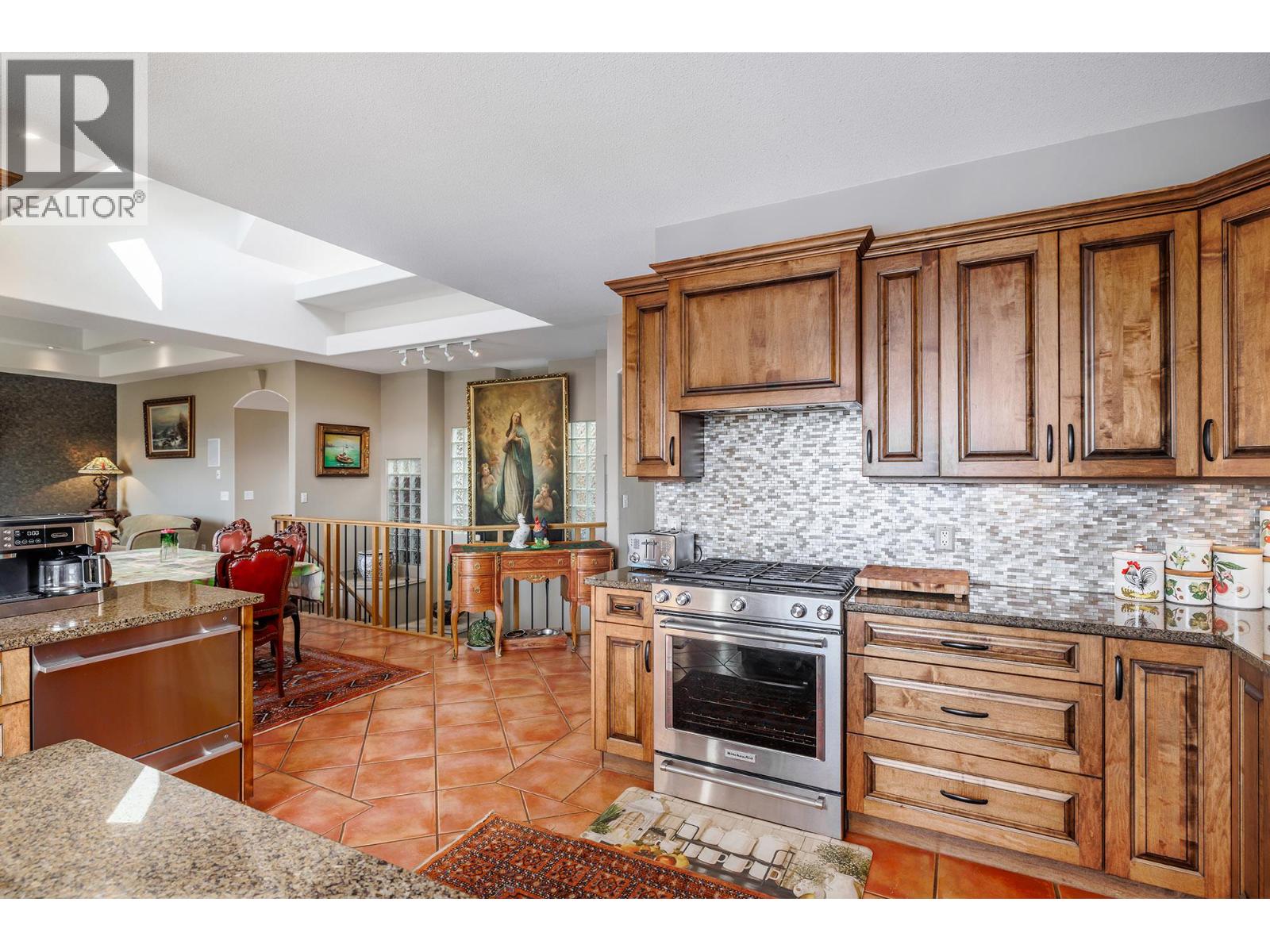  2376 Nahanni Court, Kelowna