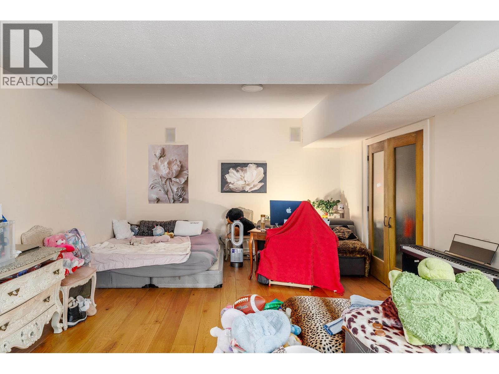  2376 Nahanni Court, Kelowna