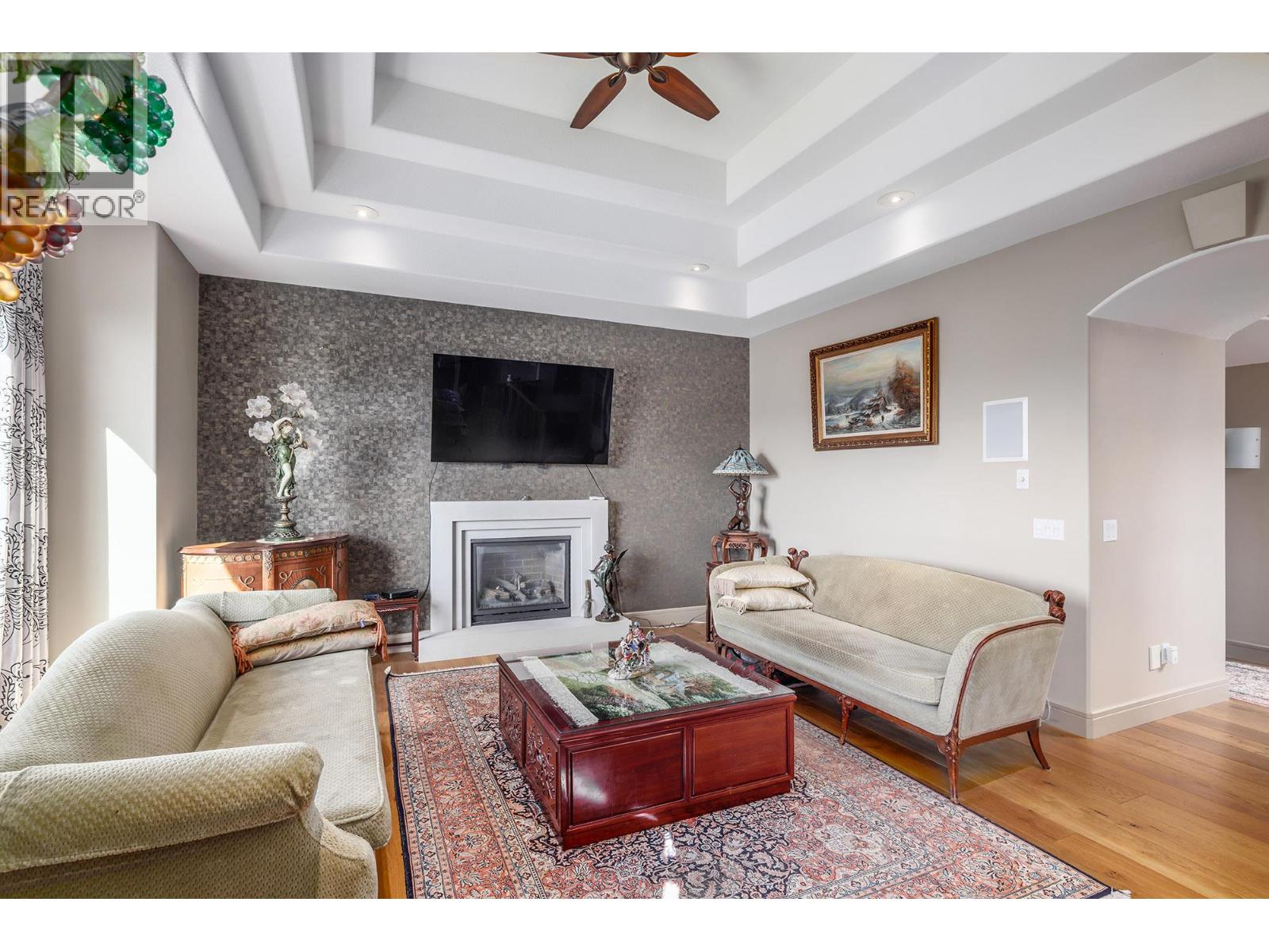  2376 Nahanni Court, Kelowna