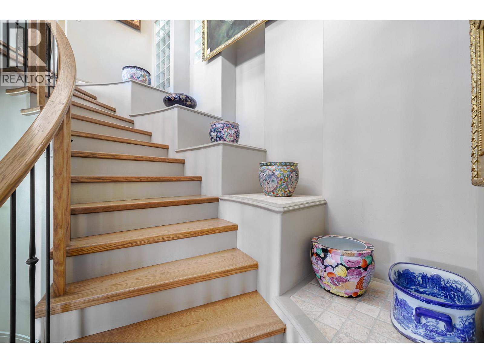  2376 Nahanni Court, Kelowna