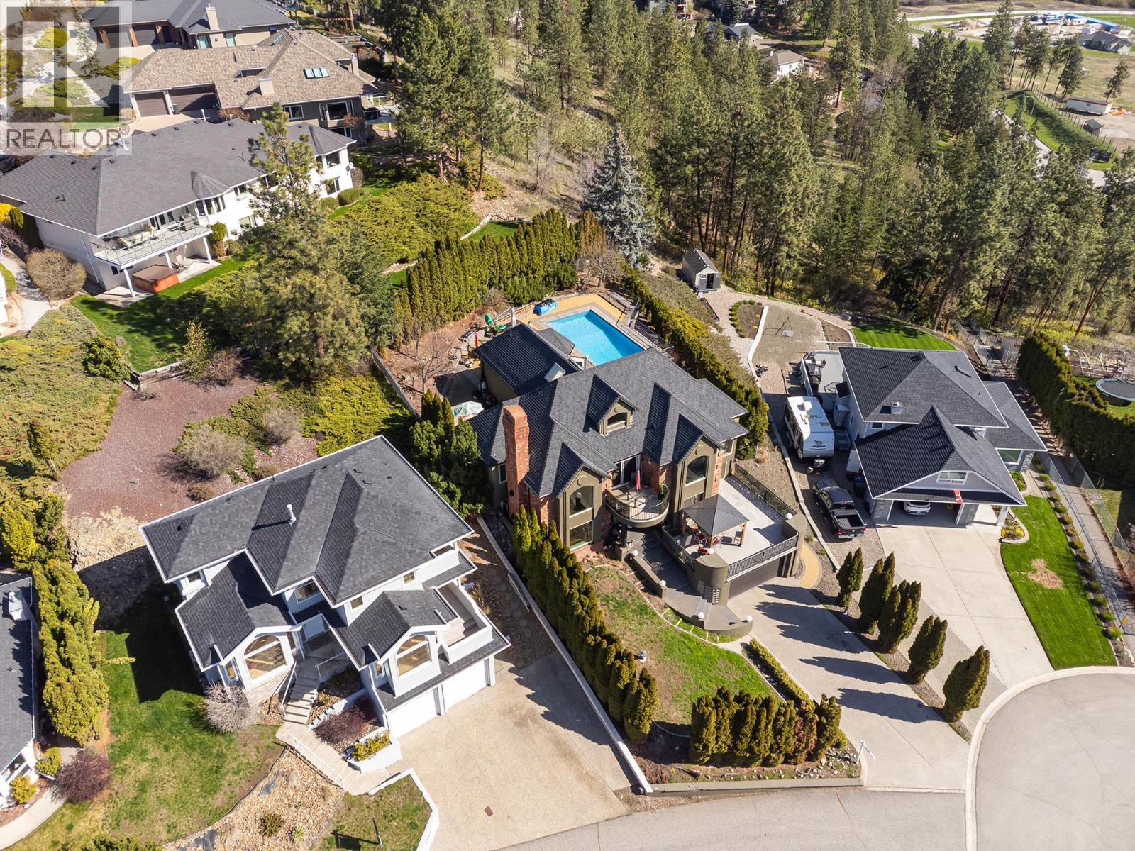  2376 Nahanni Court, Kelowna