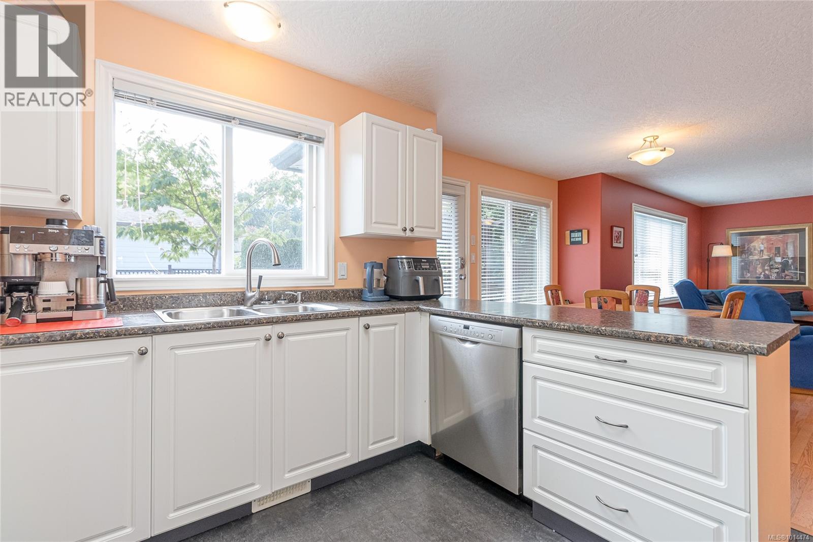 2888 Sequoia Way, Chemainus