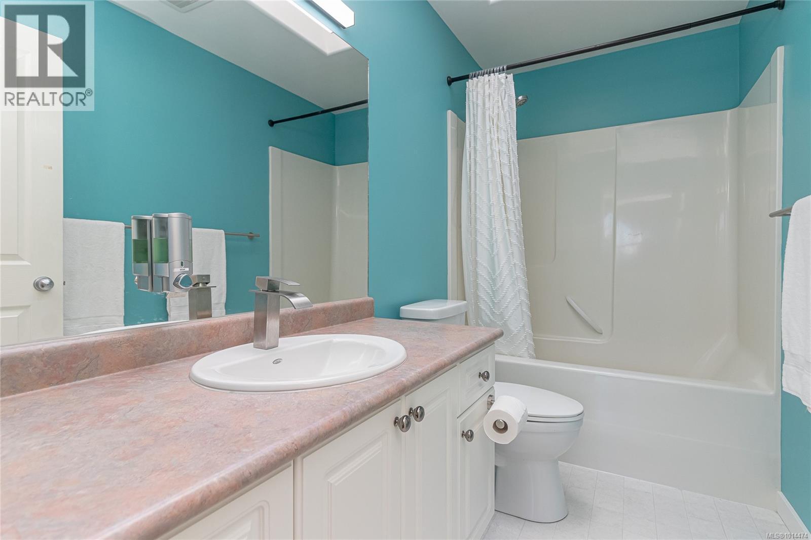 2888 Sequoia Way, Chemainus