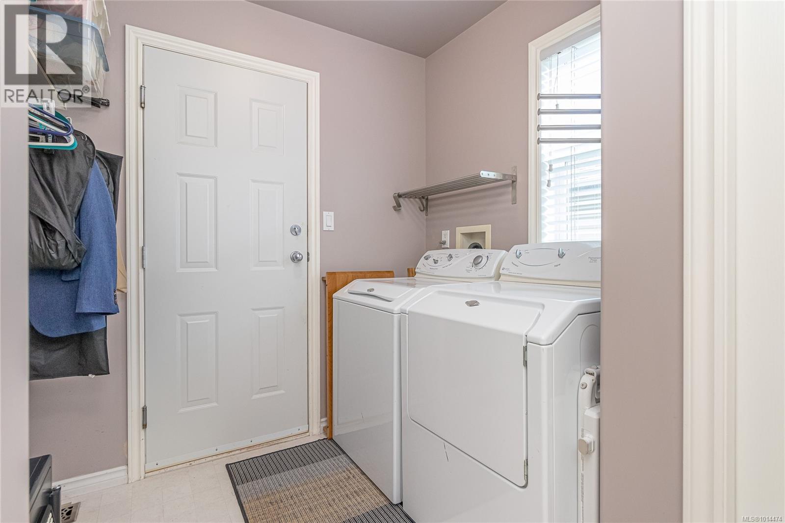 2888 Sequoia Way, Chemainus