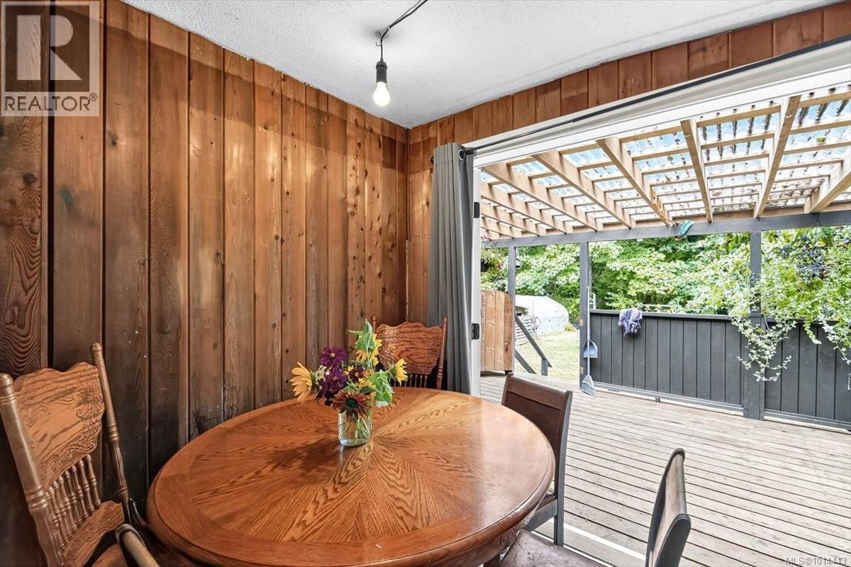 6045 River Rd, Port Alberni