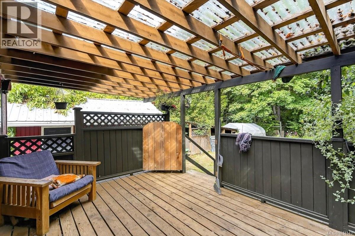 6045 River Rd, Port Alberni