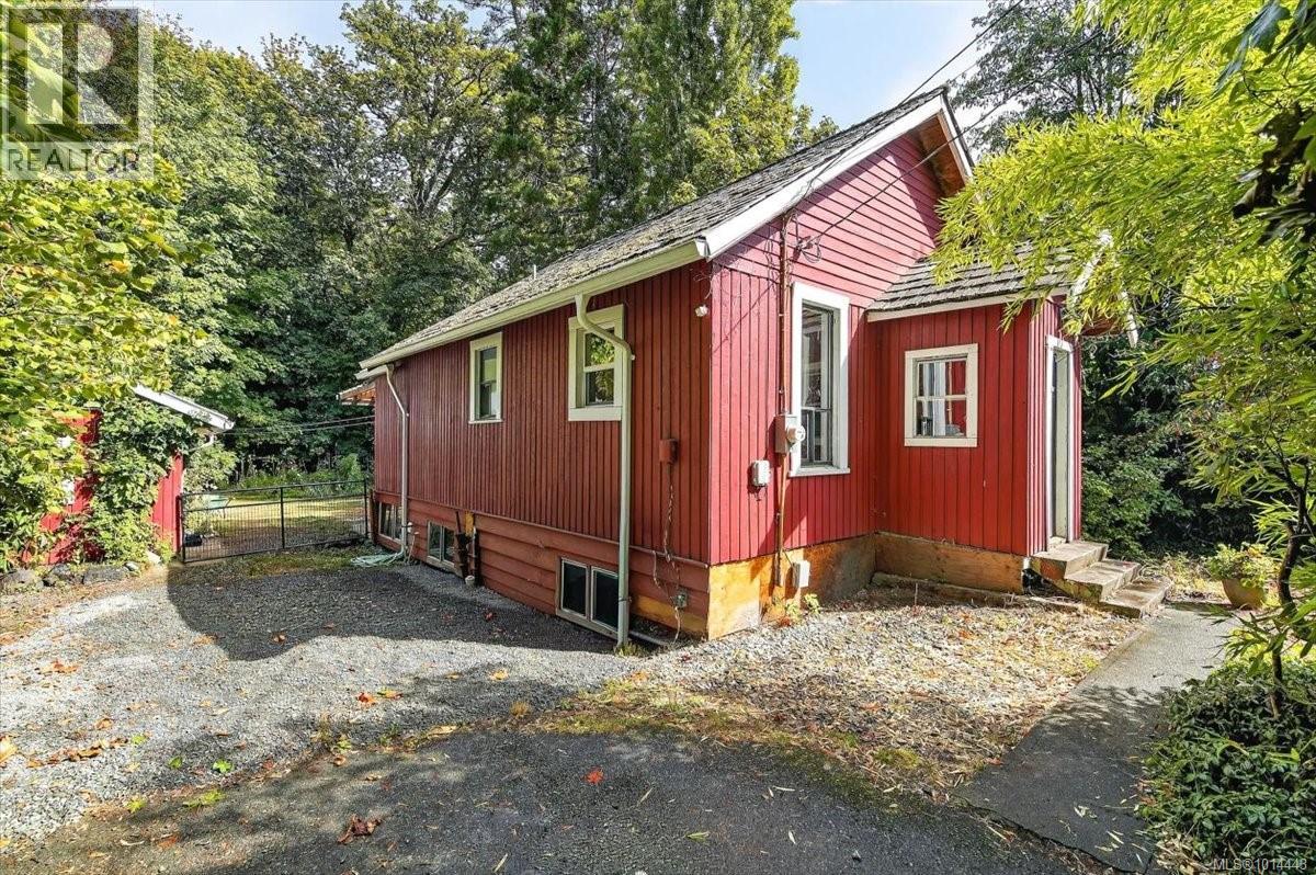 6045 River Rd, Port Alberni