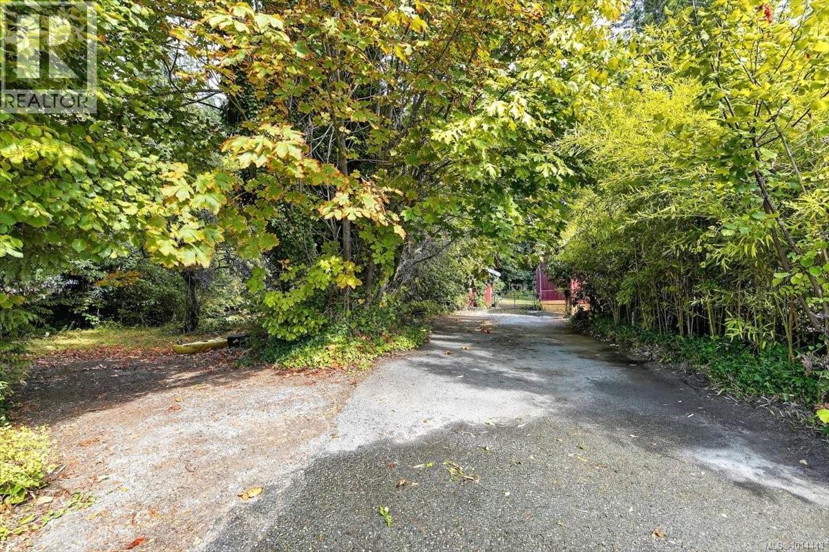6045 River Rd, Port Alberni