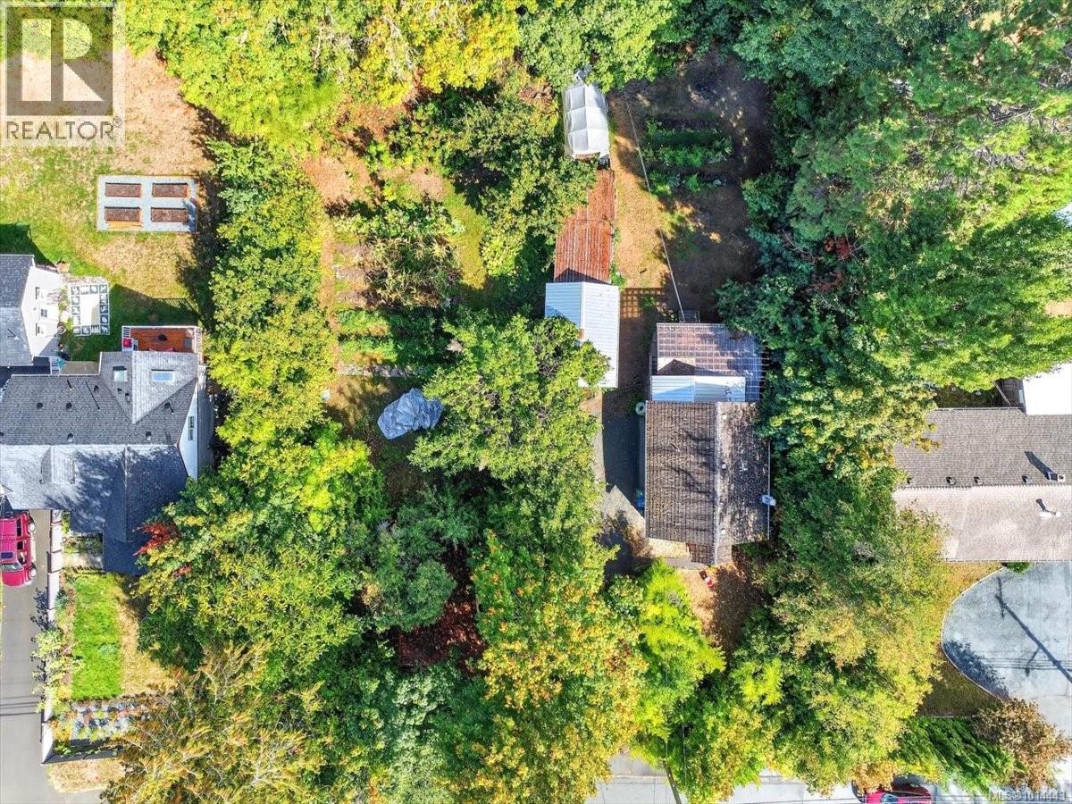 6045 River Rd, Port Alberni