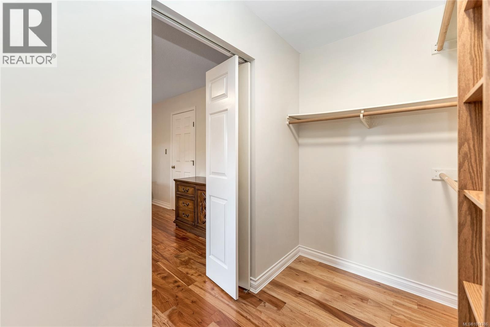  775 Menawood Place, Saanich