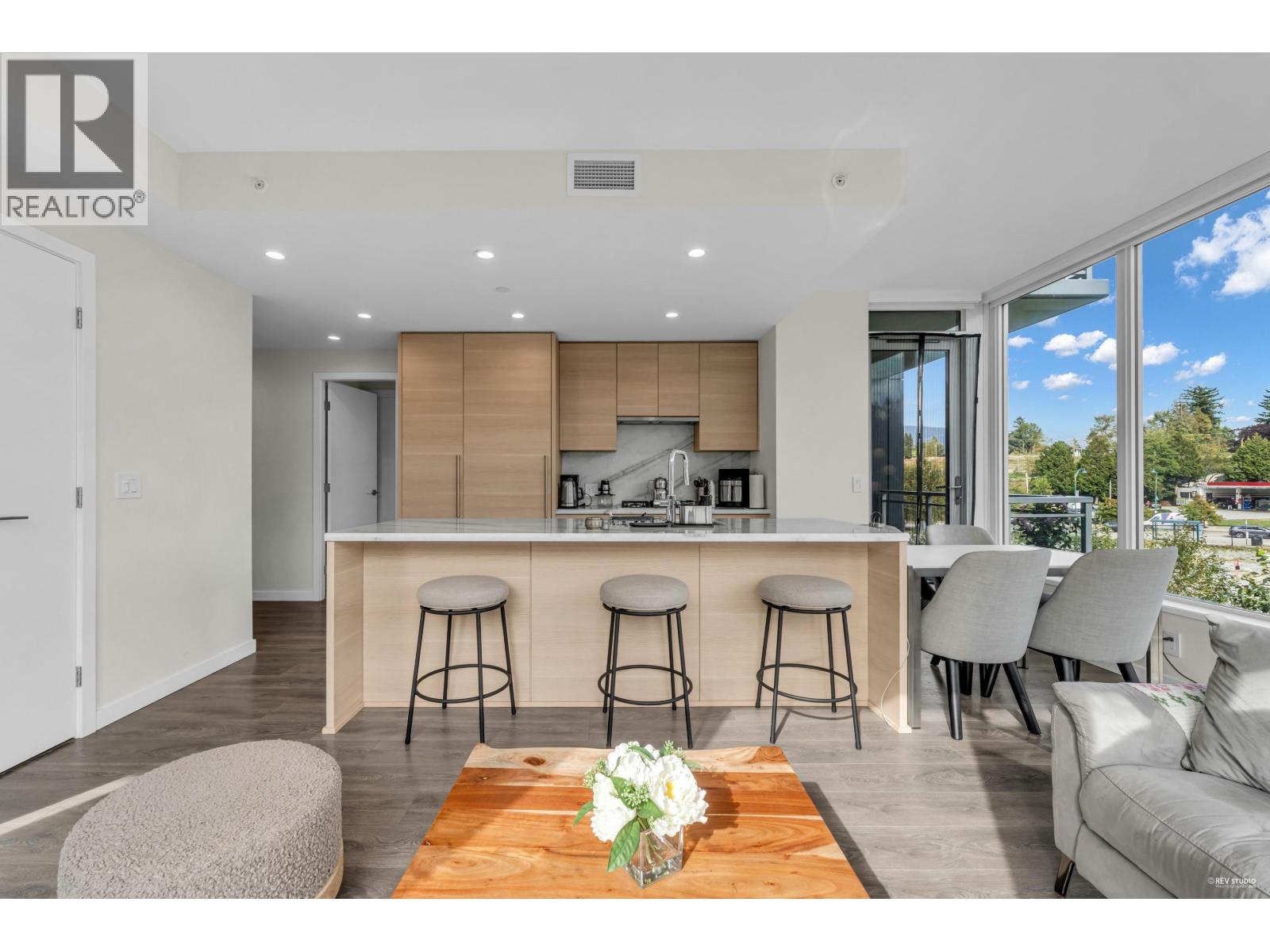 704 308 MORRISSEY ROAD, Port Moody