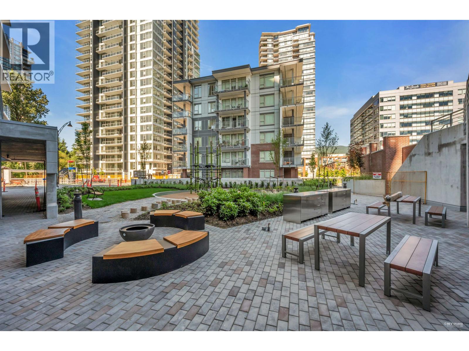 704 308 MORRISSEY ROAD, Port Moody