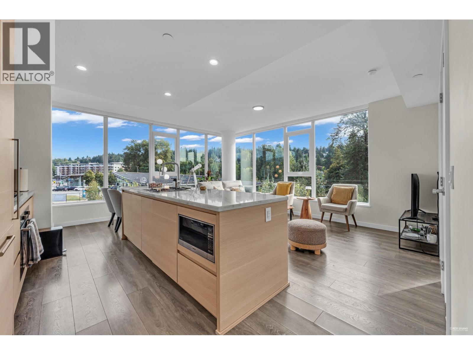 704 308 MORRISSEY ROAD, Port Moody