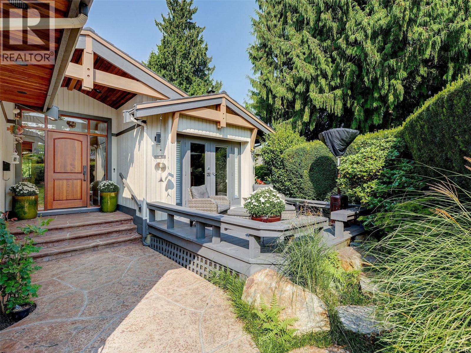  764 Westbury Road, Saanich