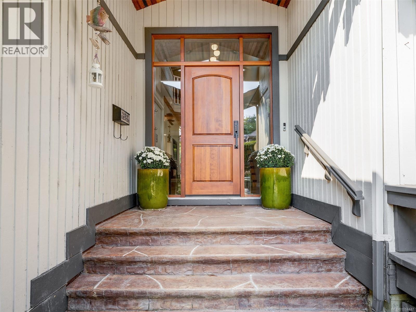  764 Westbury Road, Saanich