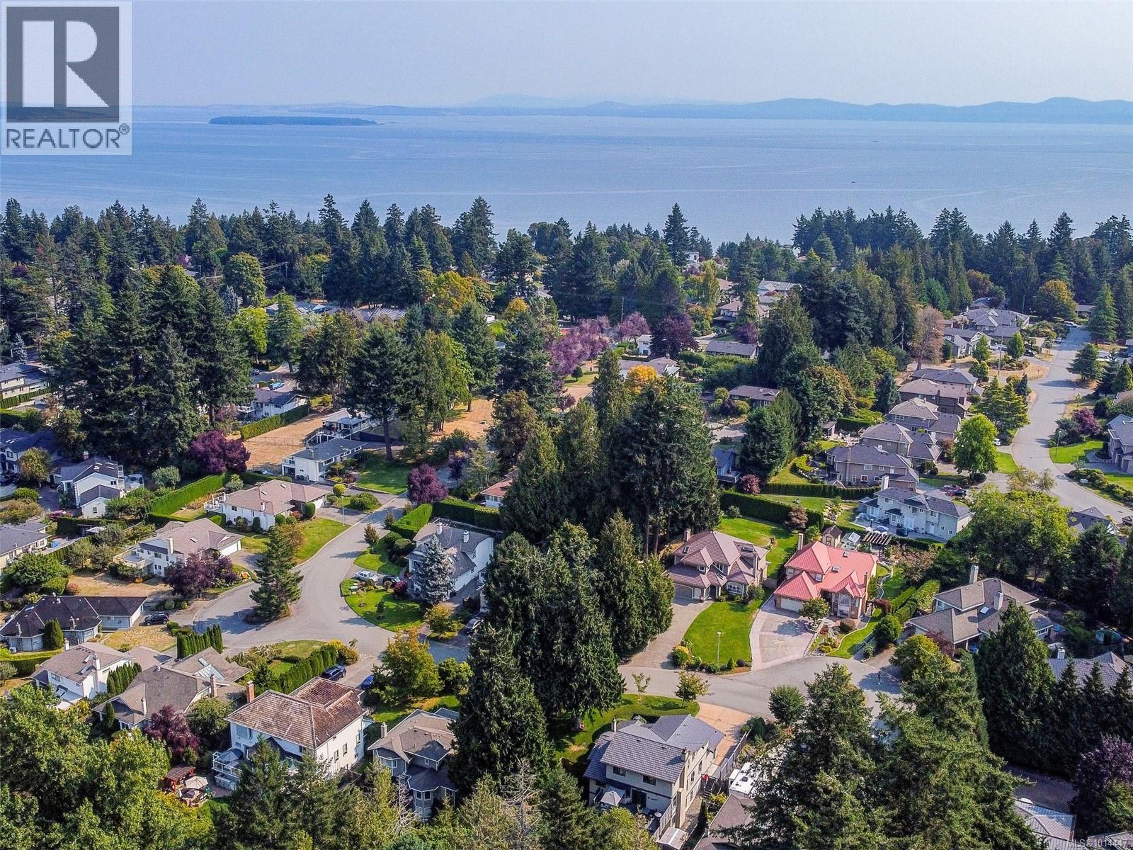 764 Westbury Road, Saanich